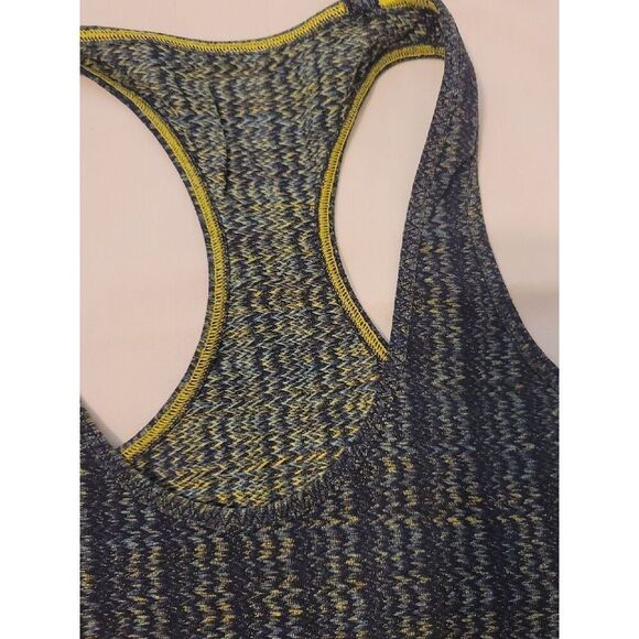 lululemon tank top - Picture 5 of 6